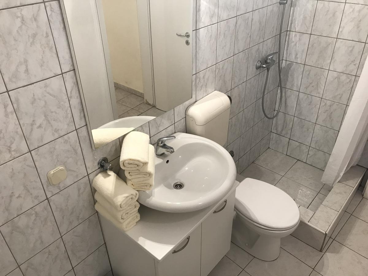 Ivancica Apartments Tisno Esterno foto